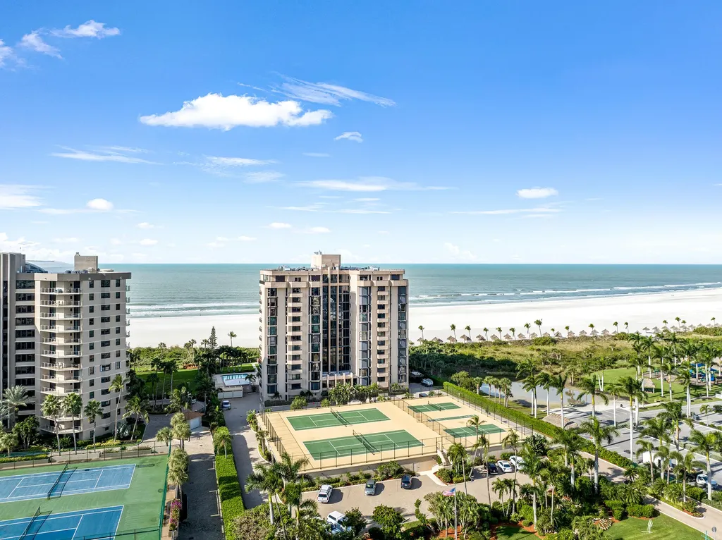174 S Collier Marco Island FL 34145