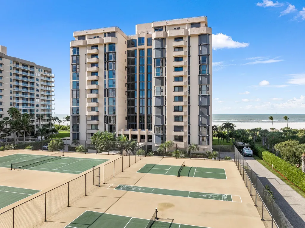174 S Collier Marco Island FL 34145