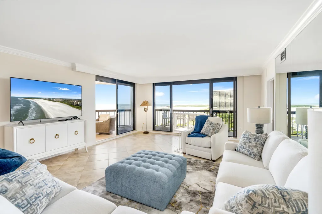 174 S Collier Marco Island FL 34145