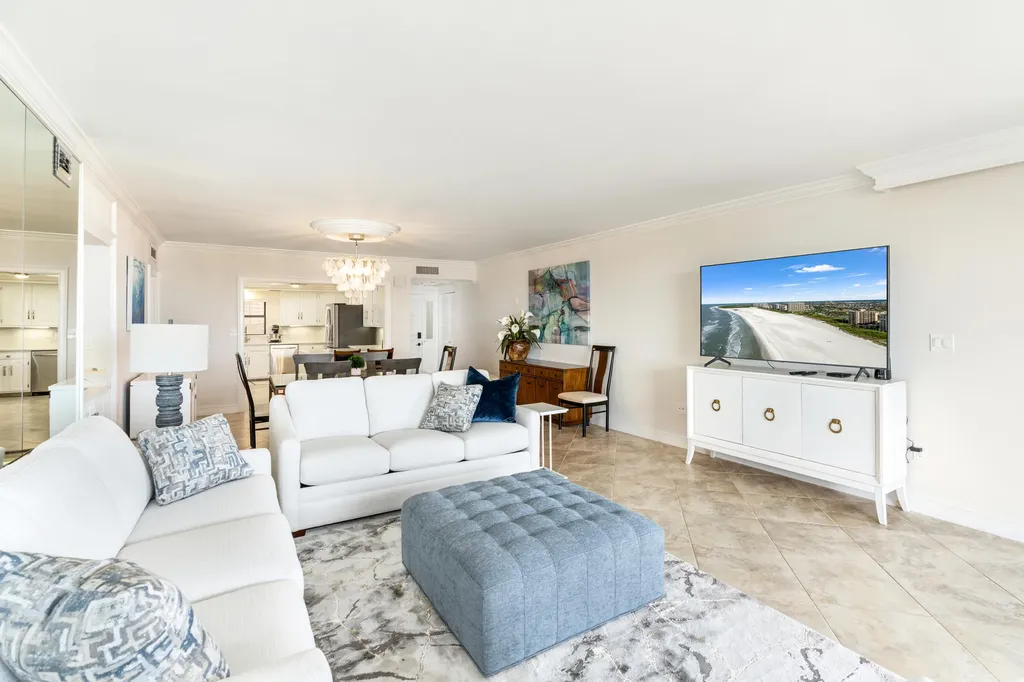 174 S Collier Marco Island FL 34145