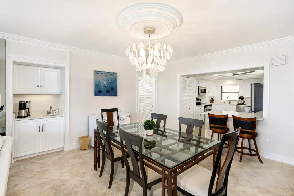 174 S Collier Marco Island FL 34145