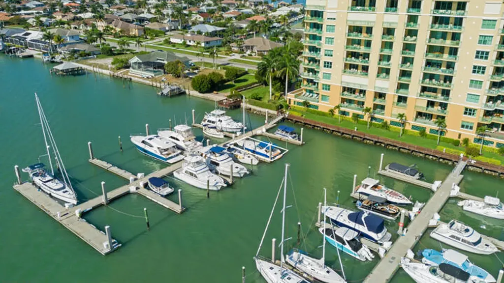 1081 Bald Eagle #58 Drive Marco Island FL 34145