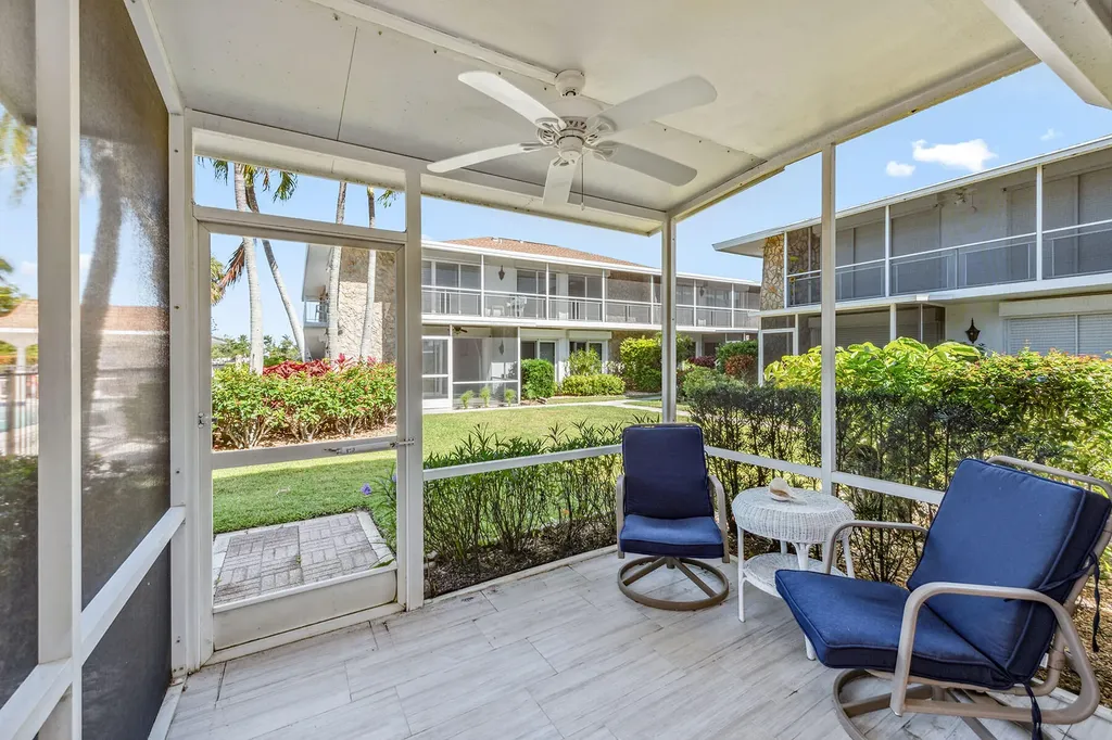 330 Kon Tiki Drive Naples FL 34113