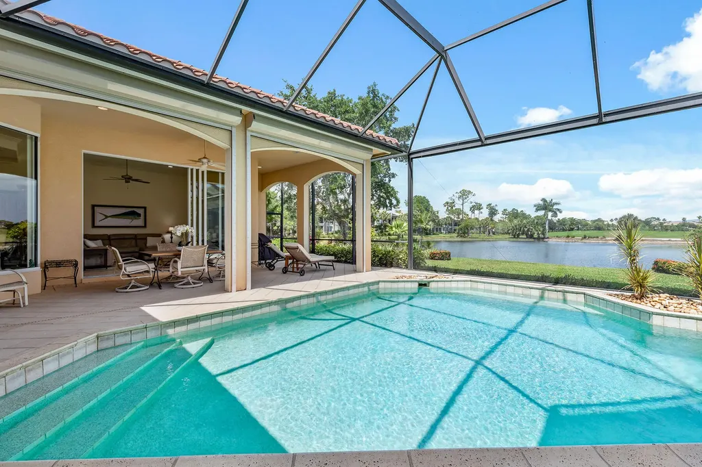 7646 Mulberry Naples FL 34114
