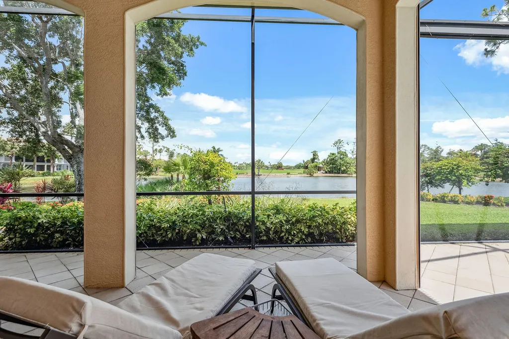 7646 Mulberry Naples FL 34114