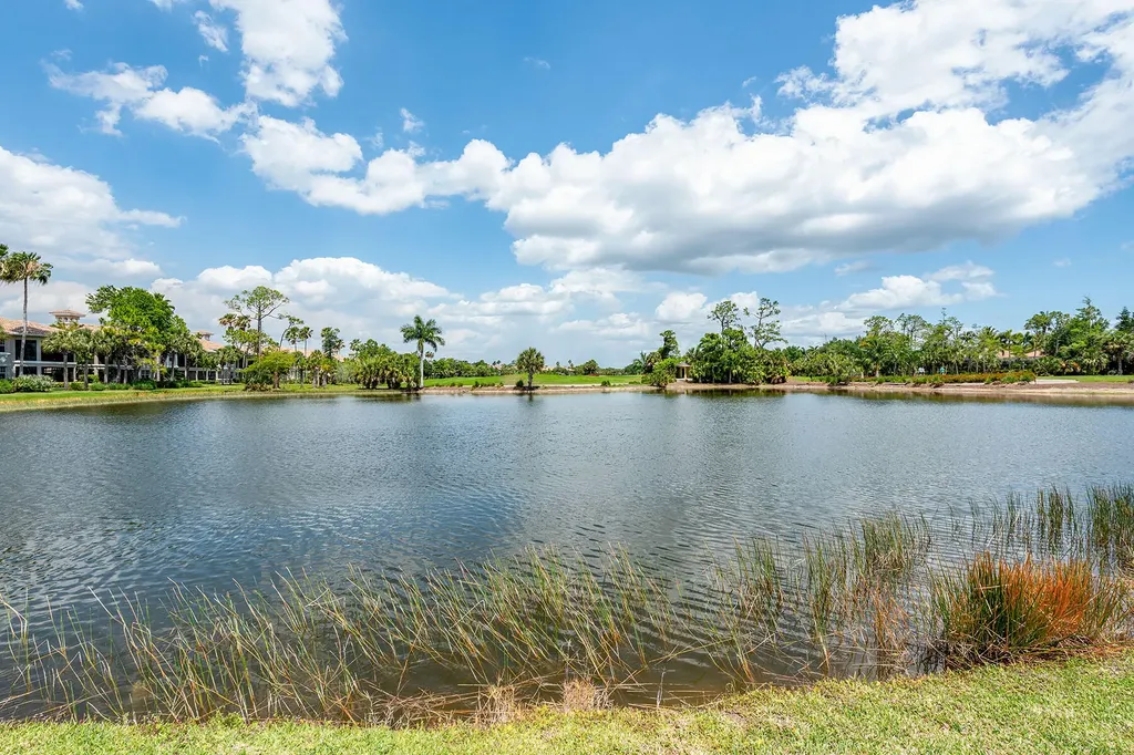 7646 Mulberry Naples FL 34114