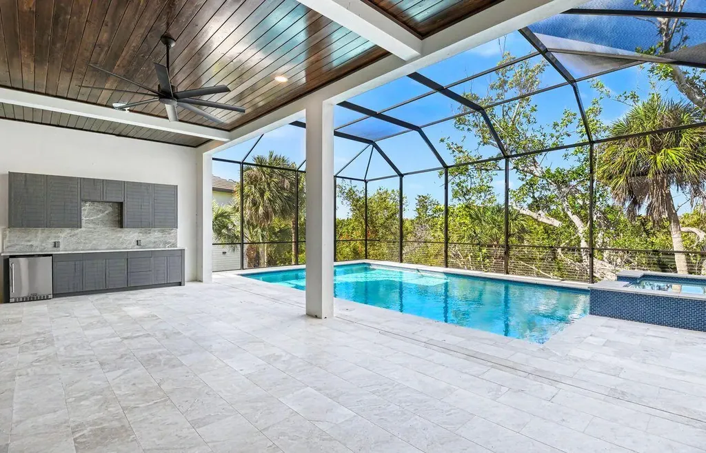 714 Hideaway Circle W Marco Island FL 34145