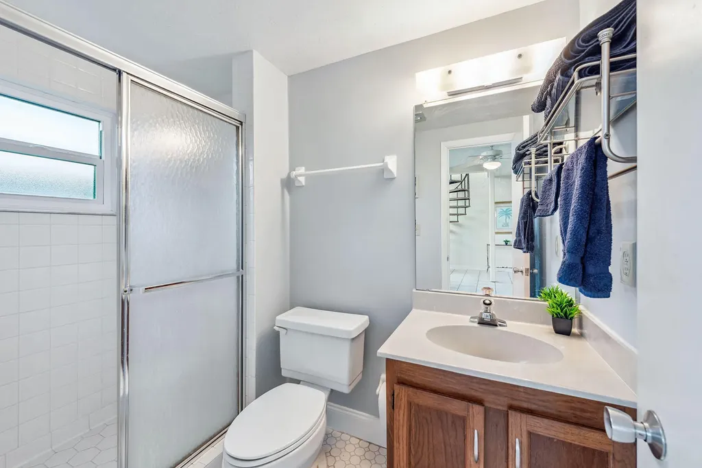 807 River Point Drive Naples FL 34102