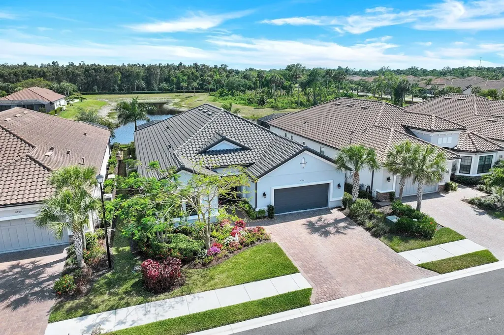 8384 Promoso Court Naples FL 34114