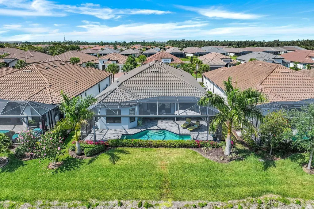 8384 Promoso Court Naples FL 34114