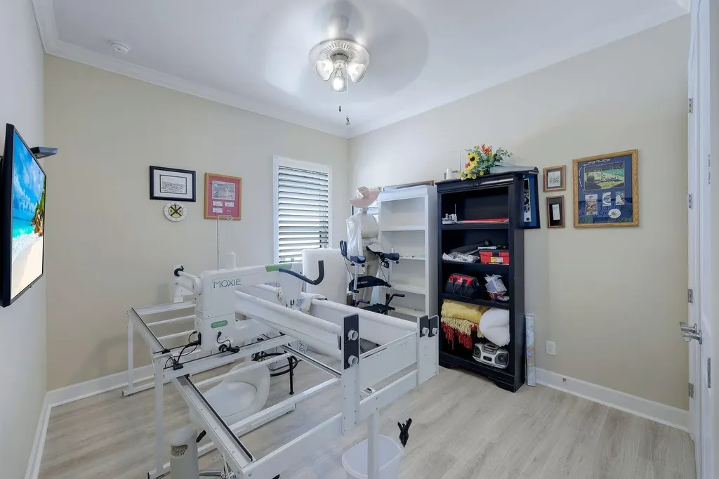 8384 Promoso Court Naples FL 34114