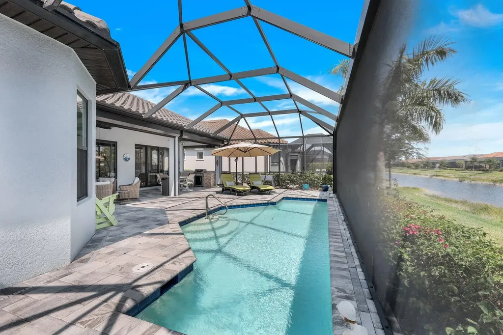 8384 Promoso Court Naples FL 34114