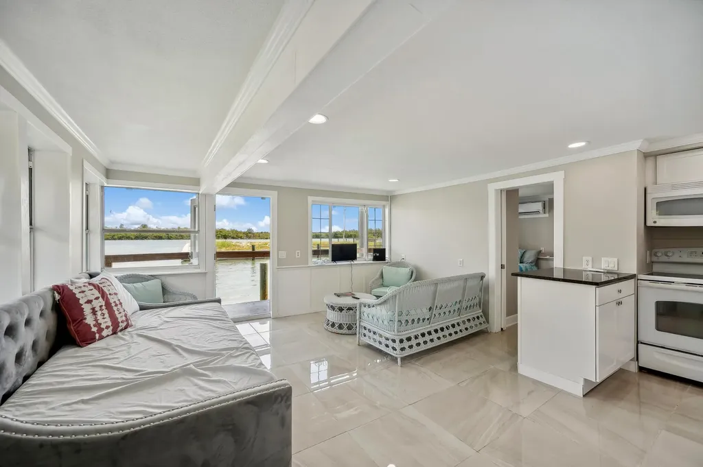 305 Pear Tree Avenue Goodland FL 34140