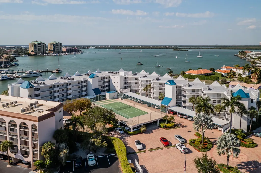 991 N Barfield Drive Marco Island FL 34145