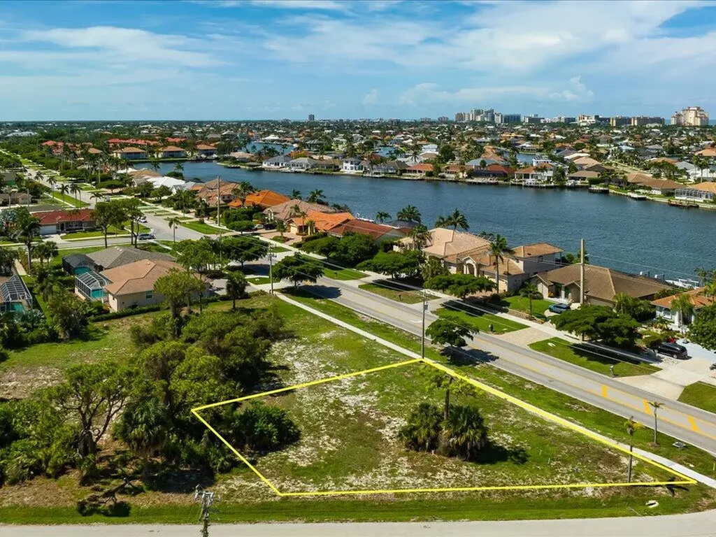 395 Bald Eagle Drive Marco Island FL 34145