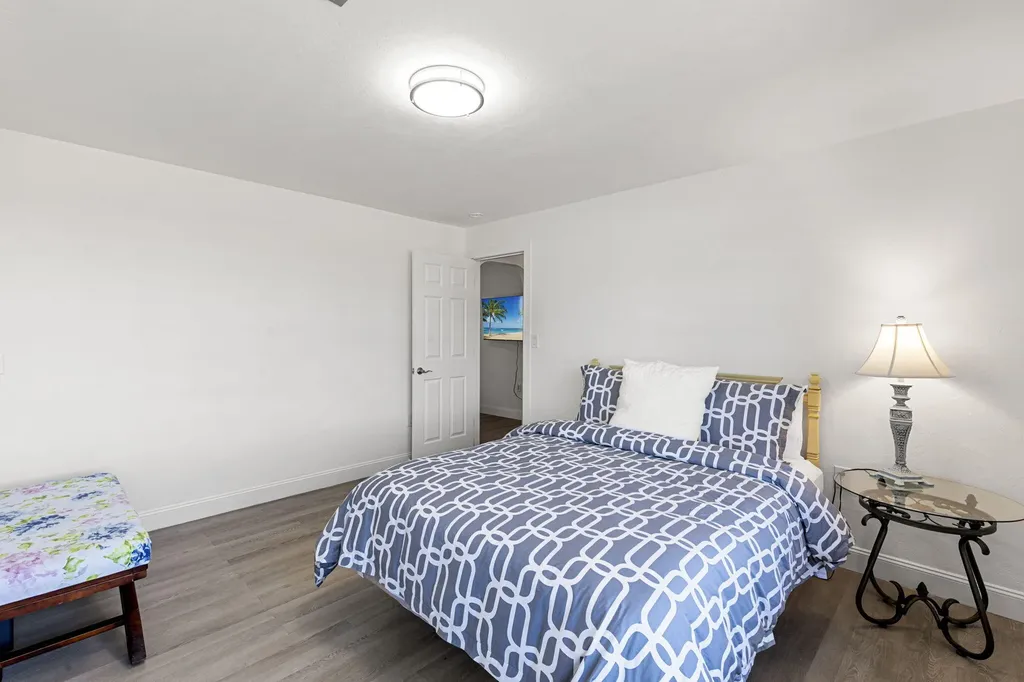 101 Jamaica Drive Naples FL 34113