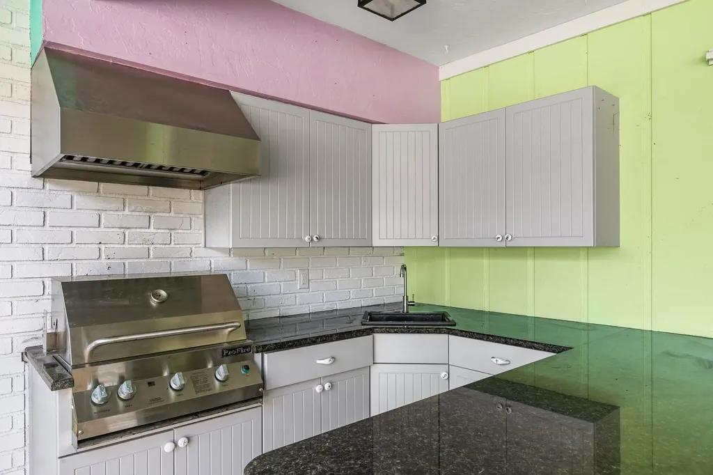 101 Jamaica Drive Naples FL 34113