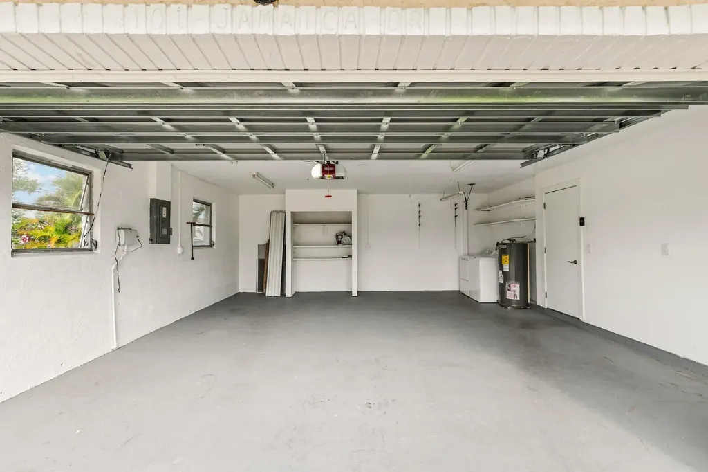 101 Jamaica Drive Naples FL 34113