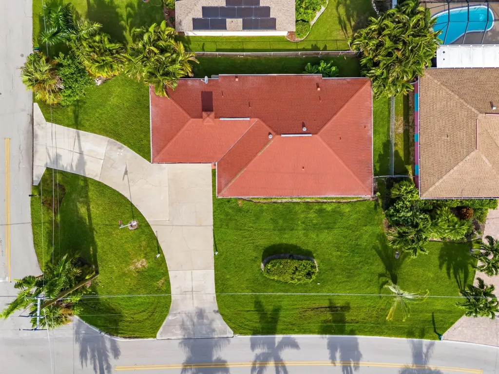 101 Jamaica Drive Naples FL 34113