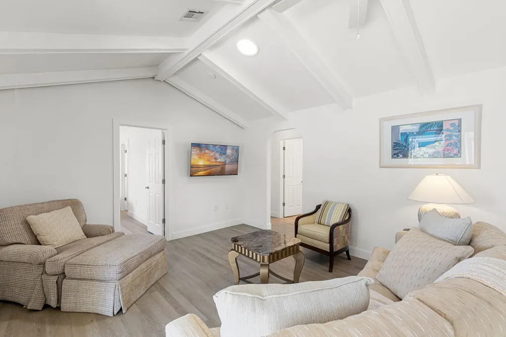 101 Jamaica Drive Naples FL 34113