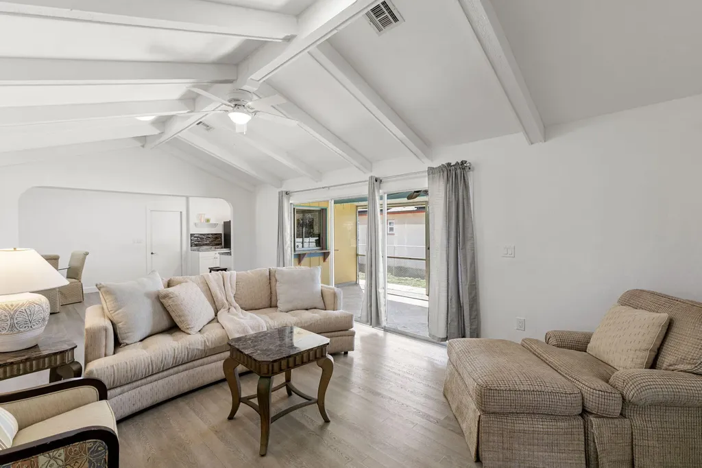 101 Jamaica Drive Naples FL 34113