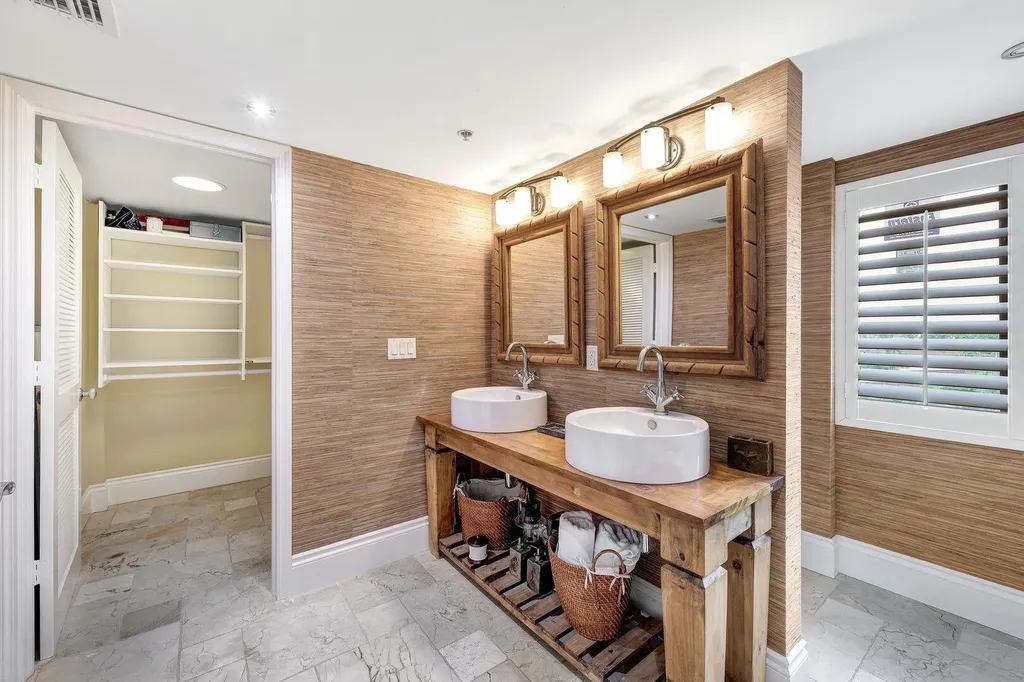 100 N Collier Marco Island FL 34145