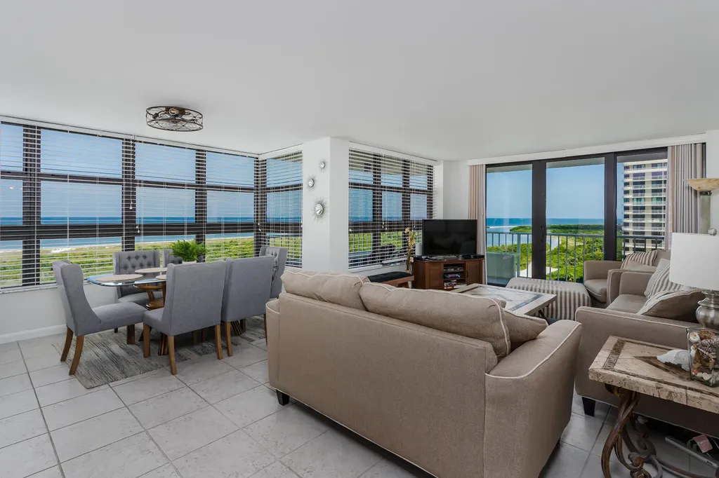 320 Seaview Marco Island FL 34145