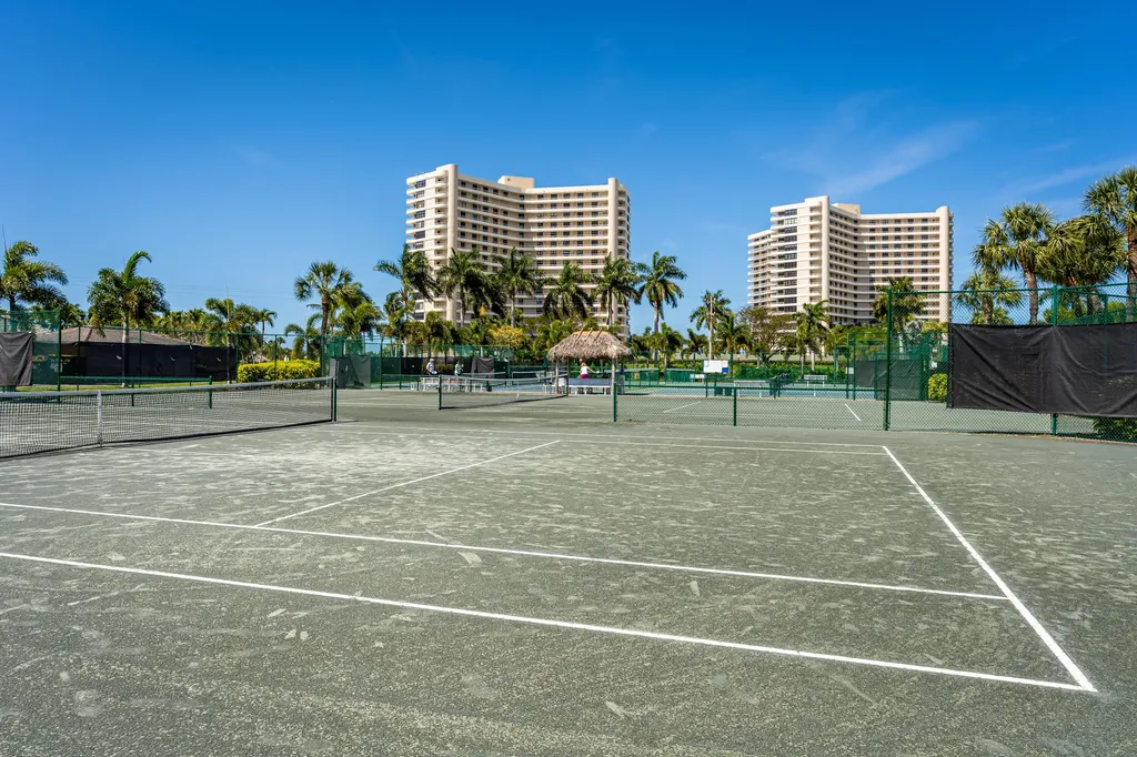 320 Seaview Marco Island FL 34145