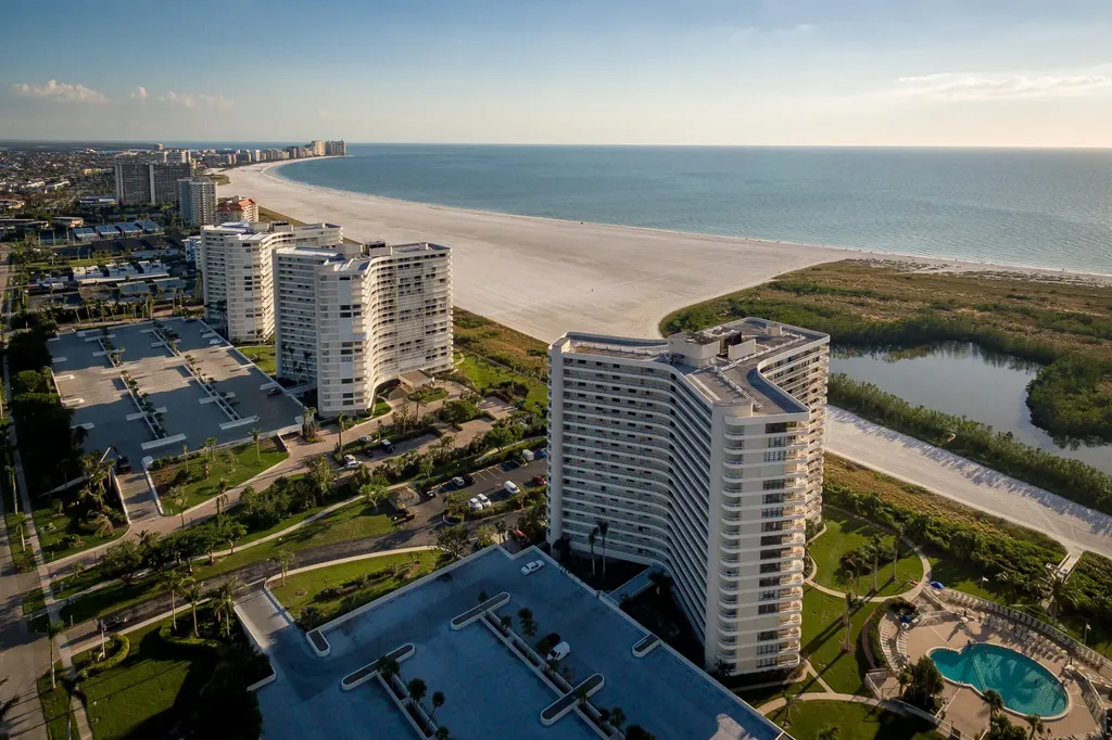 320 Seaview Marco Island FL 34145