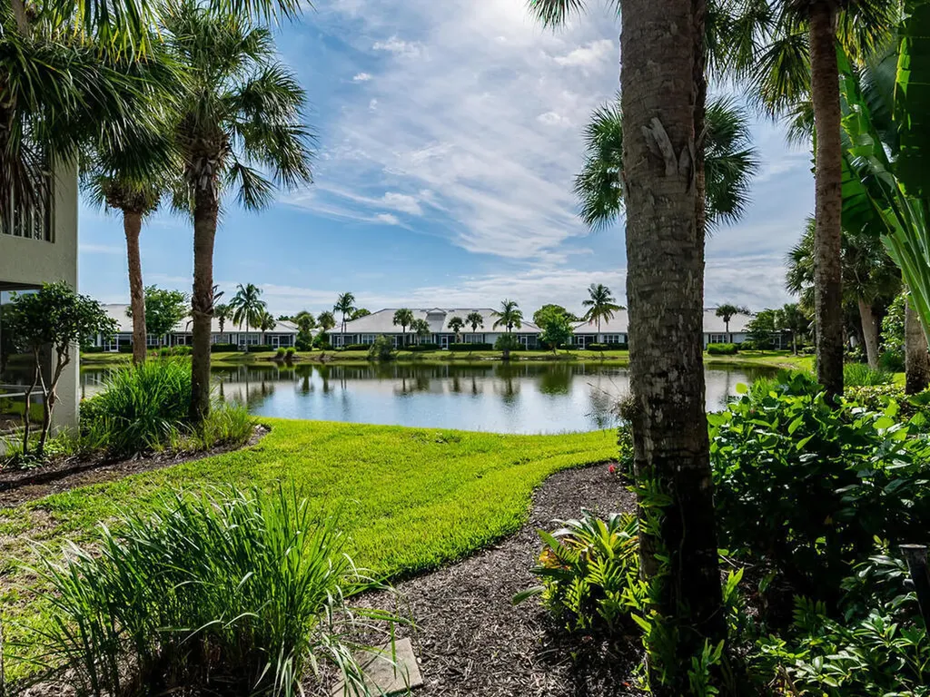 4660 Hawks Nest Way Naples FL 34114