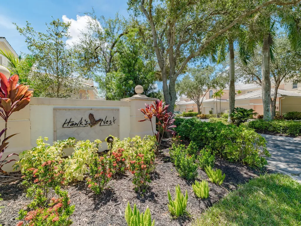 4660 Hawks Nest Way Naples FL 34114
