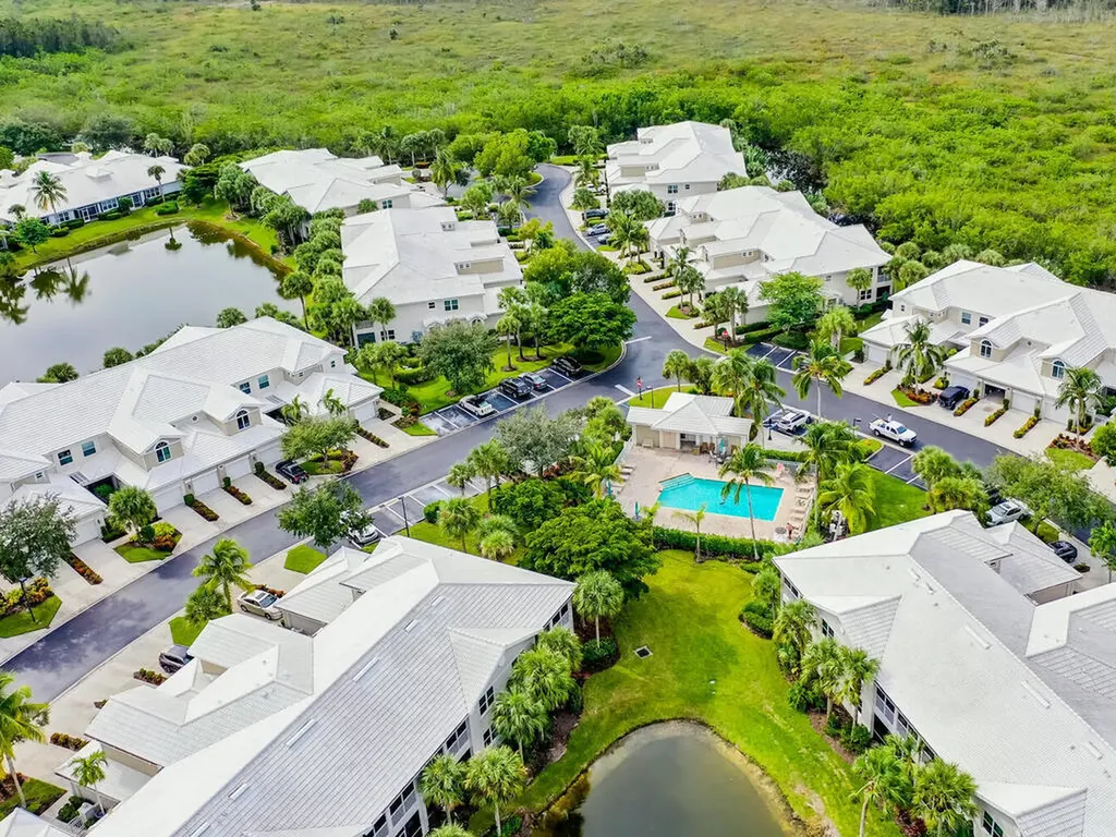 4660 Hawks Nest Way Naples FL 34114