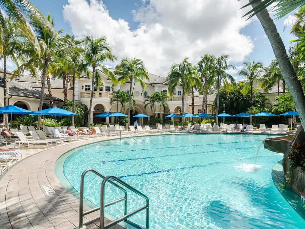 4660 Hawks Nest Way Naples FL 34114
