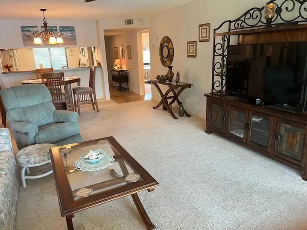 5724 Deauville Circle Naples FL 34112