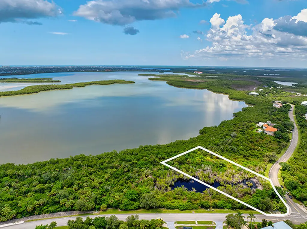 935 Whiskey Creek Drive Marco Island FL 34145