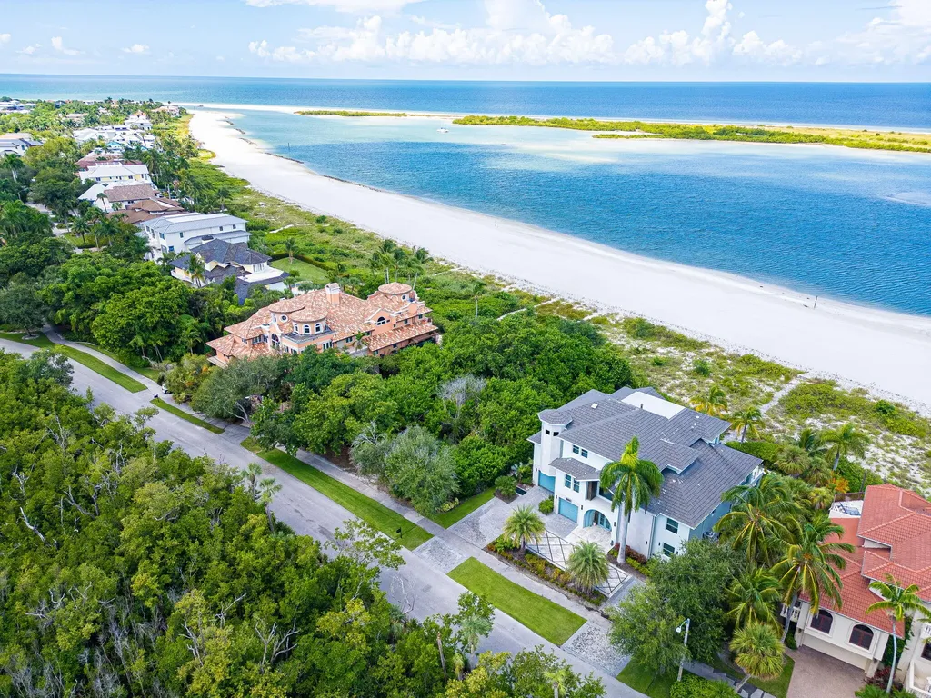 992 Royal Marco Way Marco Island FL 34145
