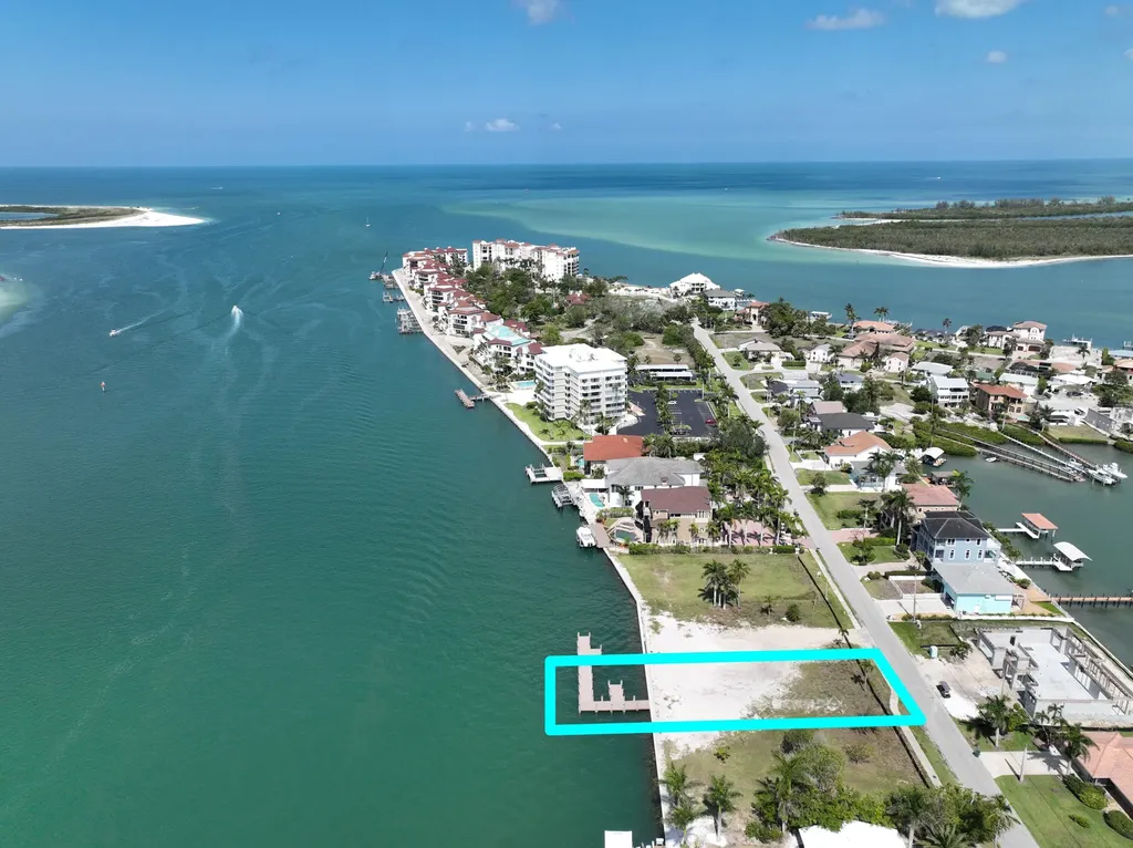 - W Pelican Street Isles Of Capri FL 34113