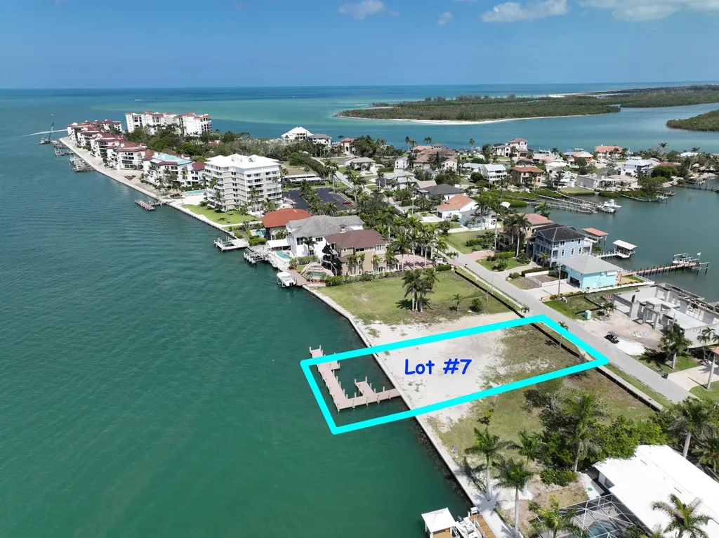 - W Pelican Street Isles Of Capri FL 34113