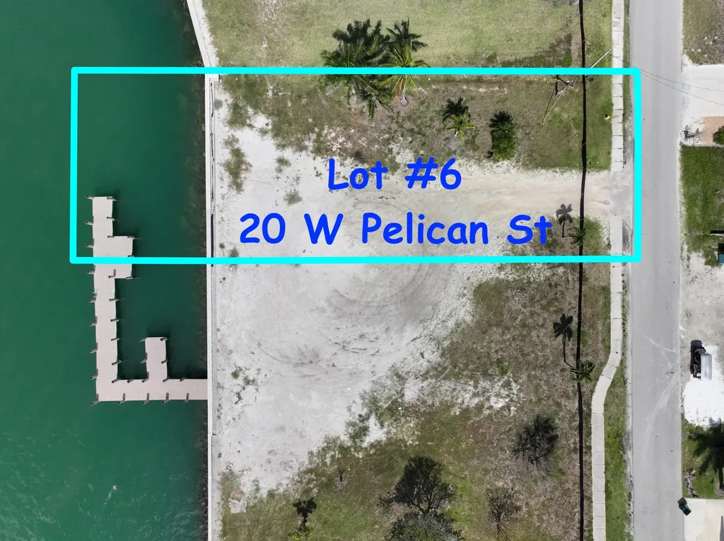 20 W Pelican Street Naples FL 34113