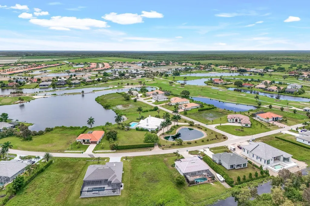 18181 Baywood Drive Naples FL 34114