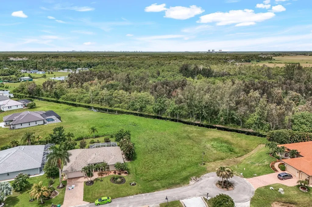 18181 Baywood Drive Naples FL 34114