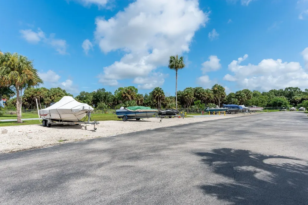 6 Jade Drive Naples FL 34114