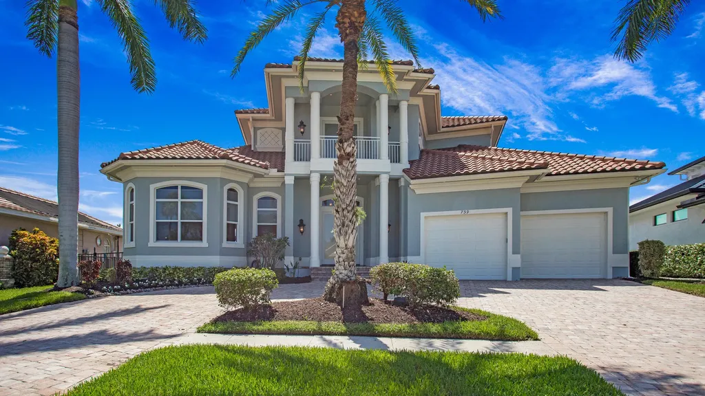 739 Fairlawn Court Marco Island FL 34145