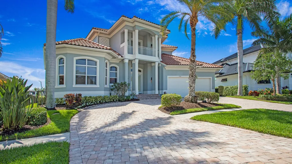 739 Fairlawn Court Marco Island FL 34145