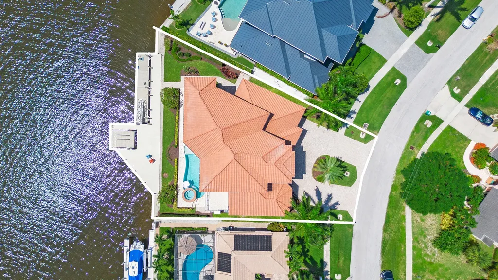 739 Fairlawn Court Marco Island FL 34145