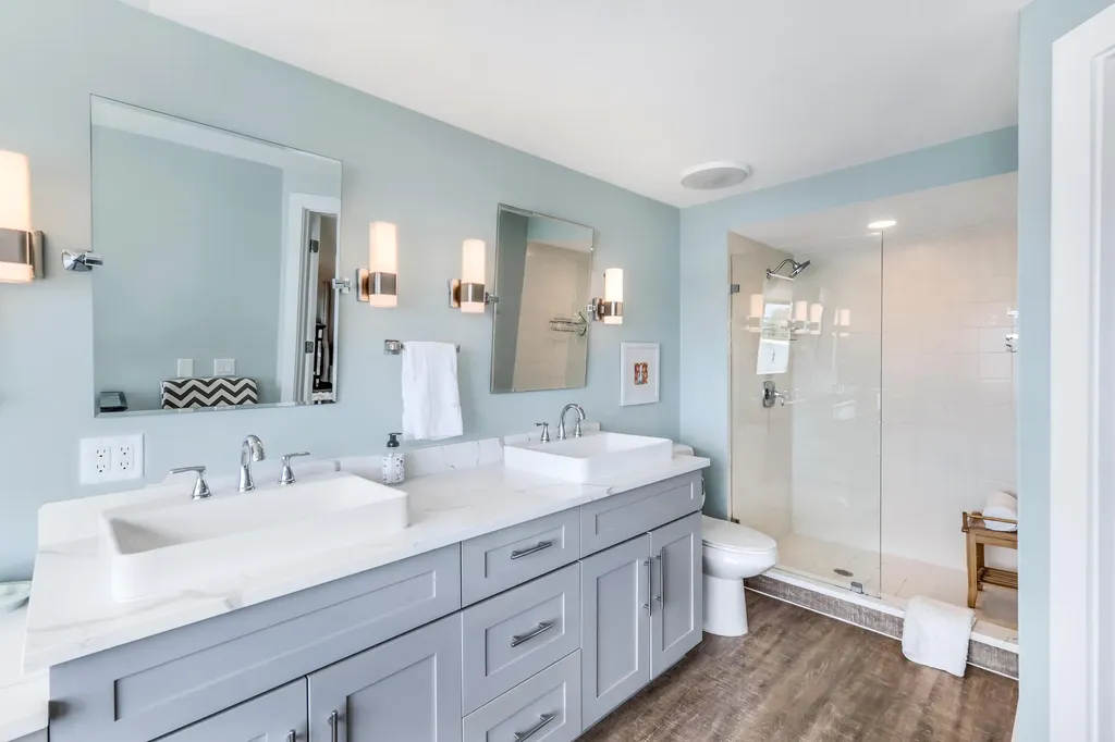 243 La Peninsula Boulevard Naples FL 34113