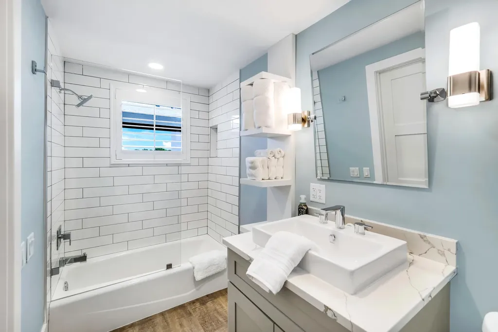 243 La Peninsula Boulevard Naples FL 34113