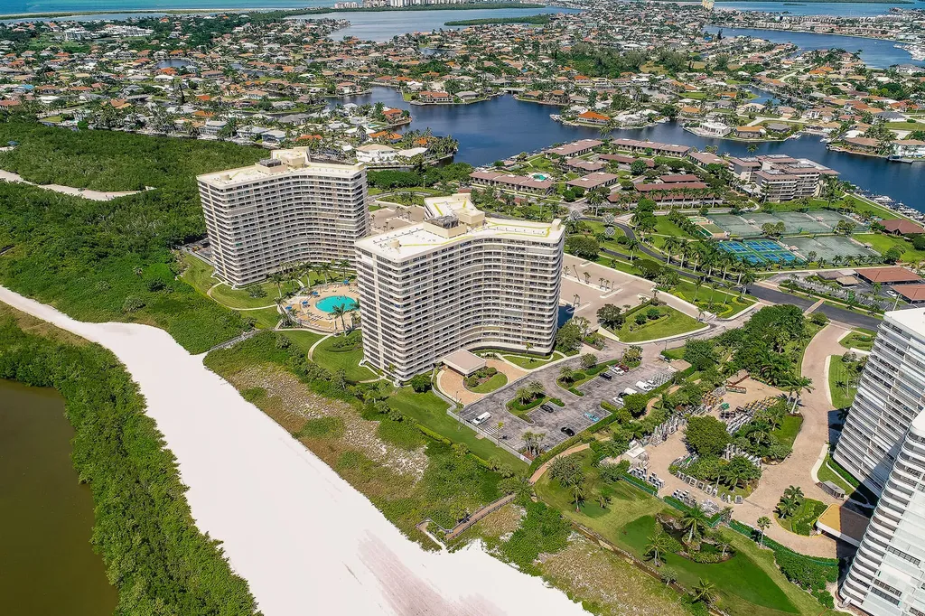 380 Seaview Marco Island FL 34145