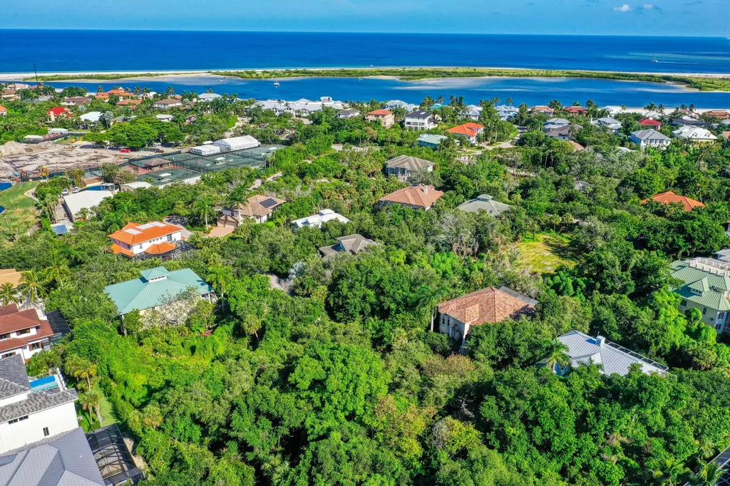 374 Gumbo Limbo Lane Marco Island FL 34145