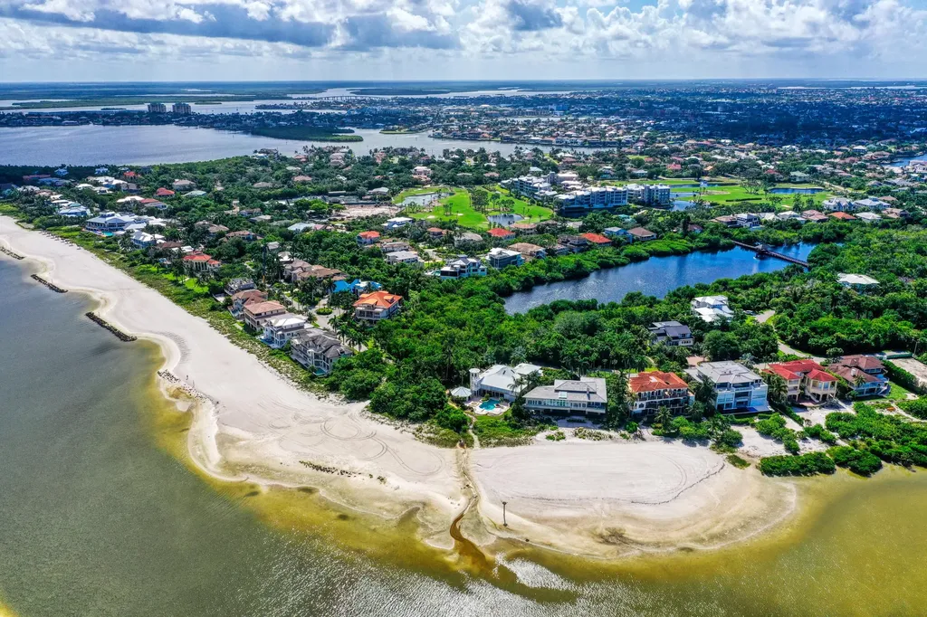 374 Gumbo Limbo Lane Marco Island FL 34145